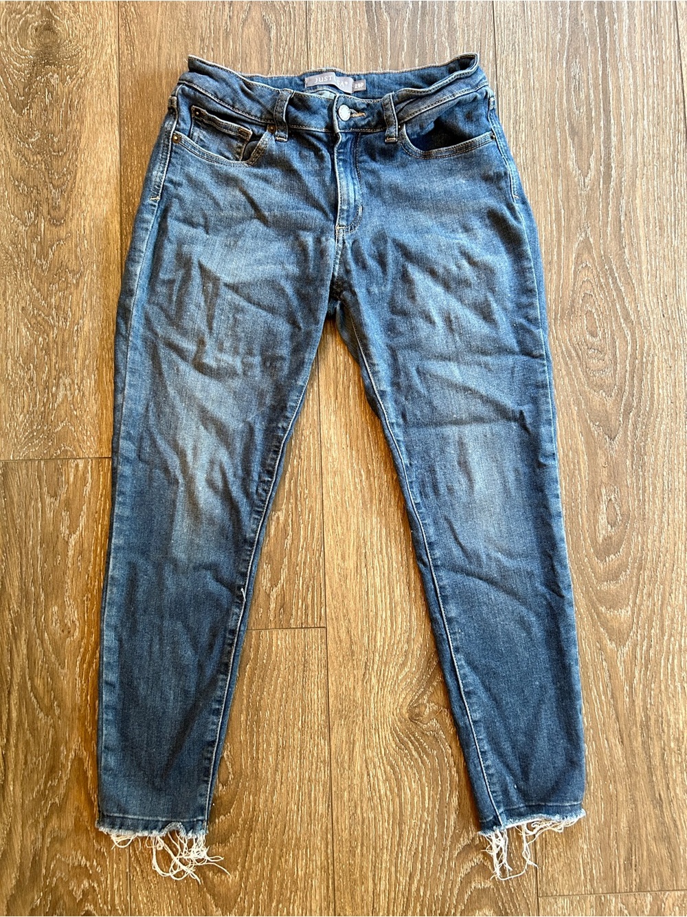 Just USA Dark Blue Cropped Ankle Jeans with Raw Frayed Hem